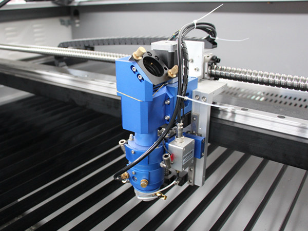 Co2 Laser Cutter for Wood and Metal