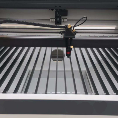 Distributor Wanted Compact Co2 Laser Cutting Machine 1390 Parts Introduction