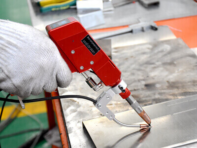 handheld fiber laser welding (4)