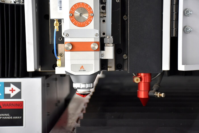 hybrid laser cutting head