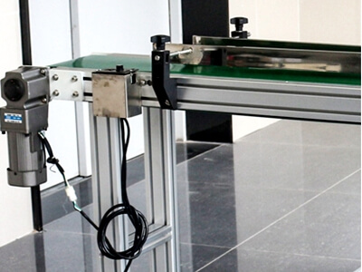 online laser marking machine (10)