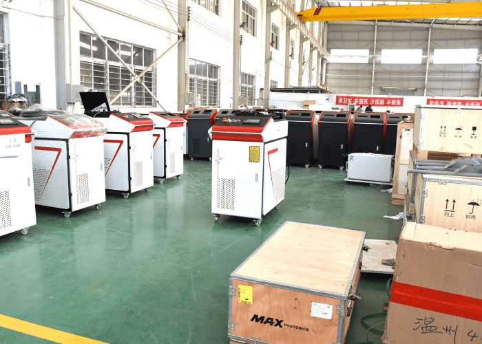 Auto-laser-welding-machine-1-1